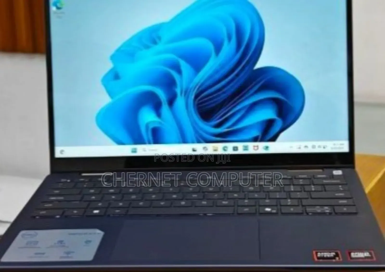 New Laptop Dell Inspiron 14 16GB AMD Ryzen 7 SSD 1T