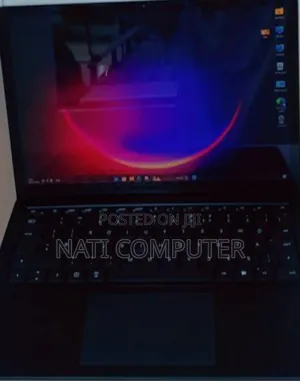 New Laptop Microsoft Surface Book 3 16GB Intel Core I7 SSD 512GB