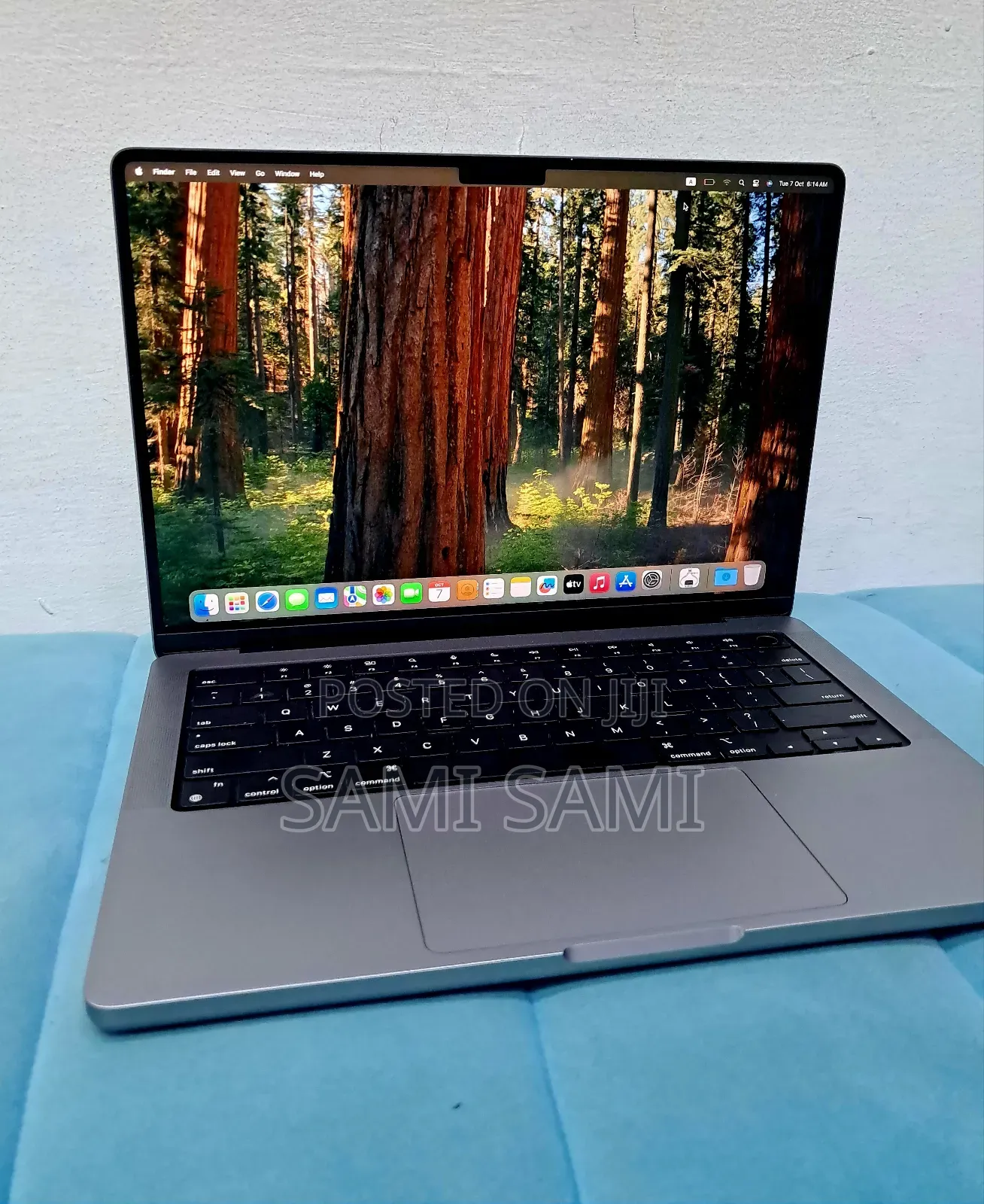 New Laptop Apple MacBook Pro M1 16GB Apple M1 Pro SSD 512GB