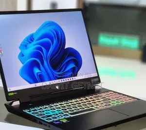 New Laptop Acer Predator Helios 300 16GB Intel Core I9 SSD 1T