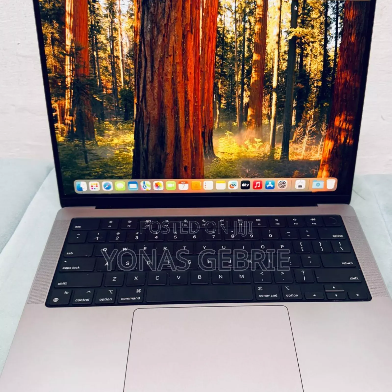 New Laptop Apple MacBook Pro M1 16GB Apple M1 SSD 512GB