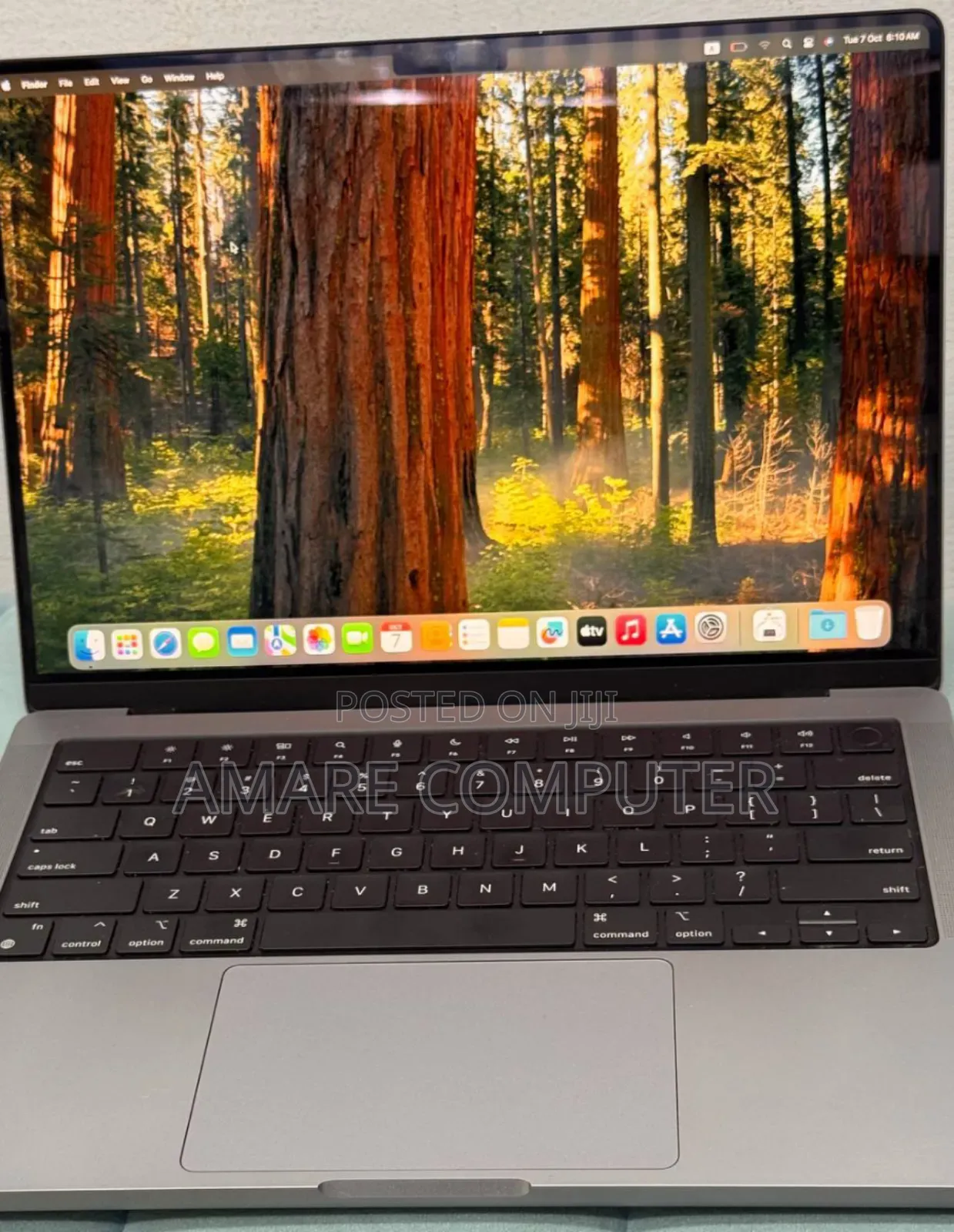 New Laptop Apple MacBook Pro M1 16GB Apple M1 Pro SSD 512GB