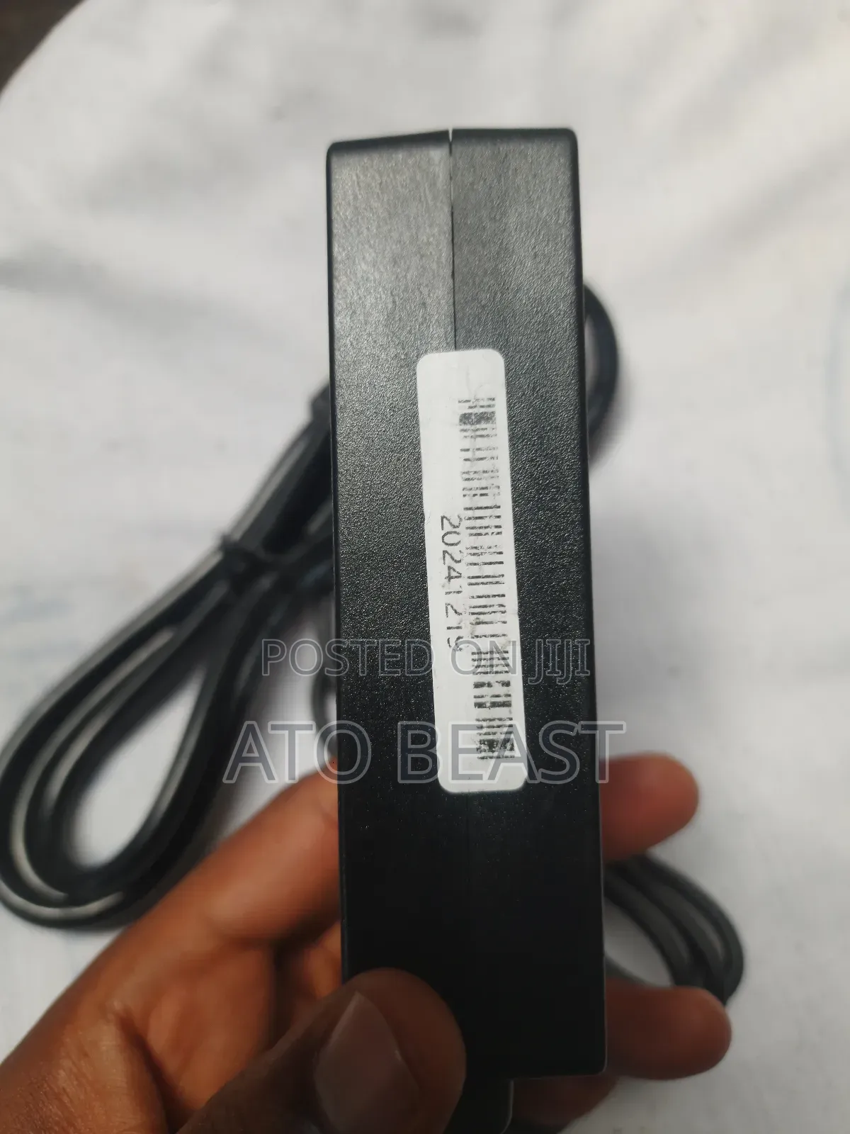 Lenovo 65w Ac Power Adapter.