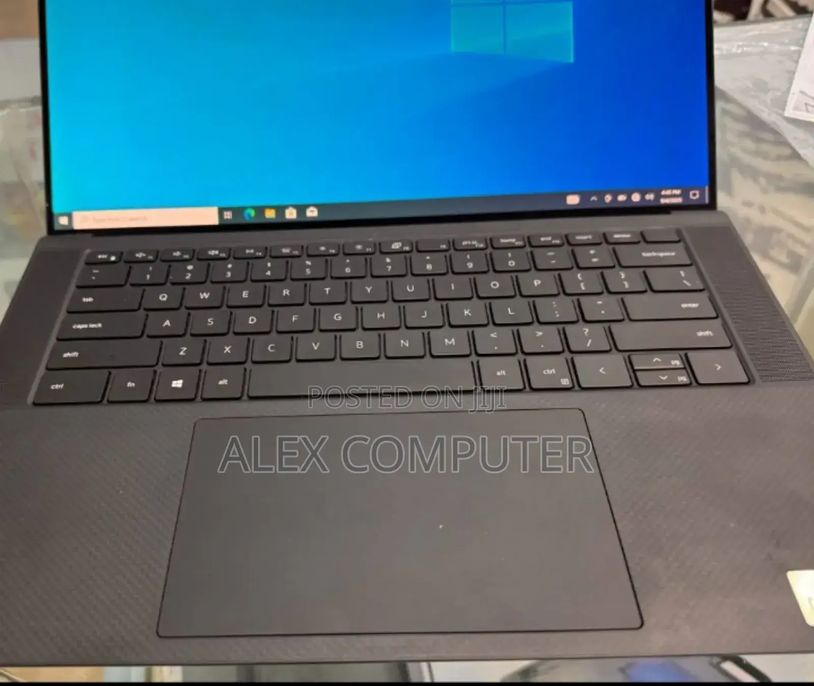 New Laptop Dell 16GB Intel Core I7 SSD 512GB