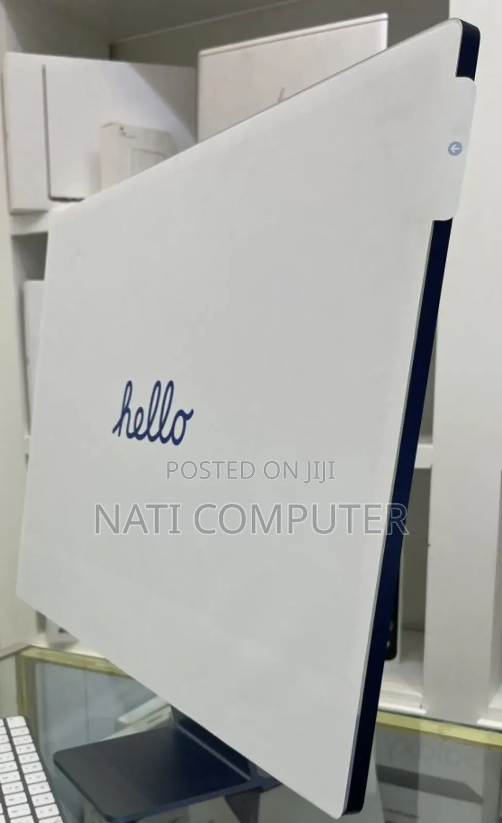 New Apple MacBook Air 2024 M3 13-Inch 8GB Intel Core I7 SSD 256GB