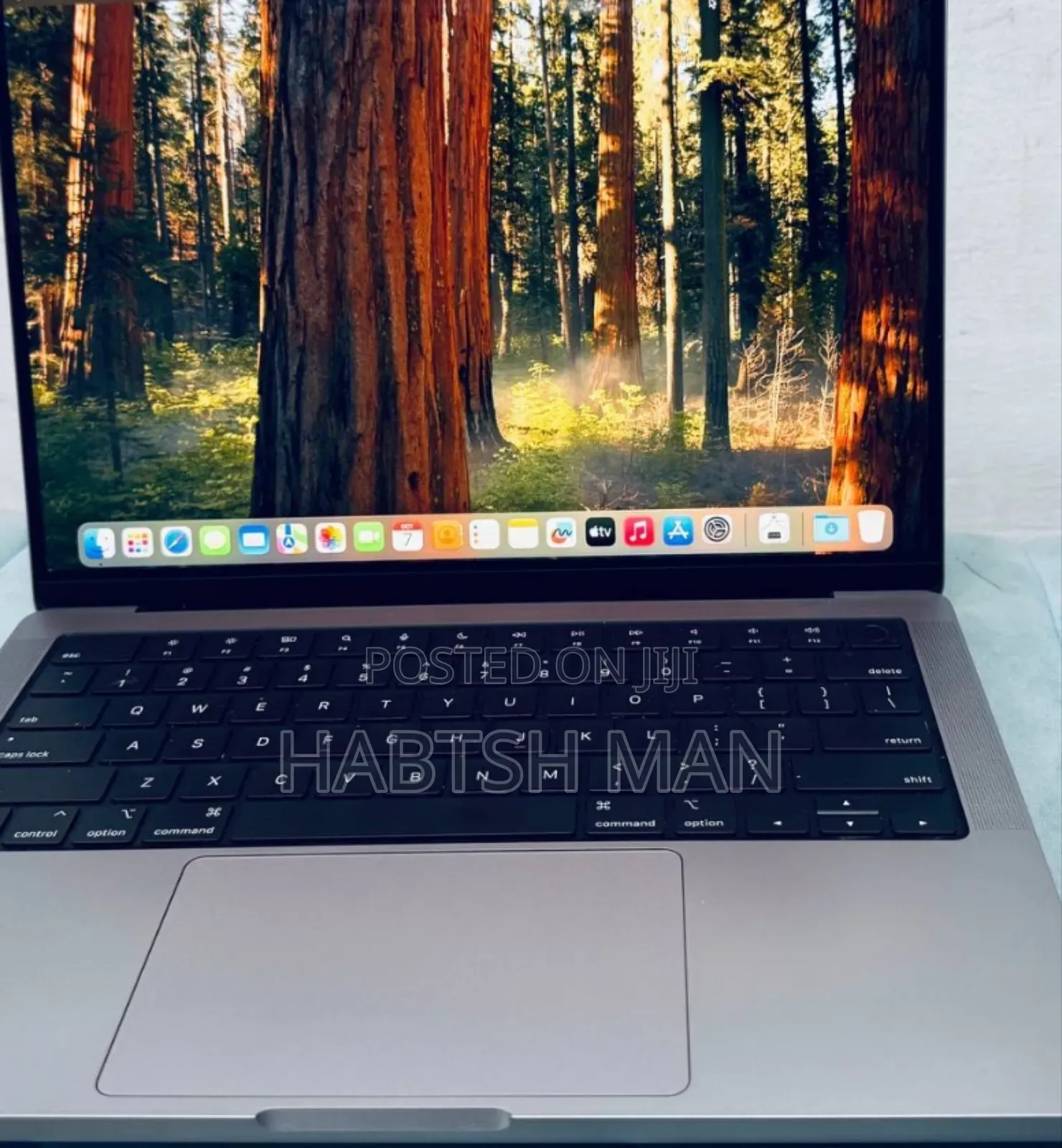 New Laptop Apple MacBook Pro M1 16GB Apple M1 SSD 512GB