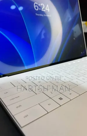 New Laptop Dell XPS 13 16GB Intel Core i7 SSD 512GB