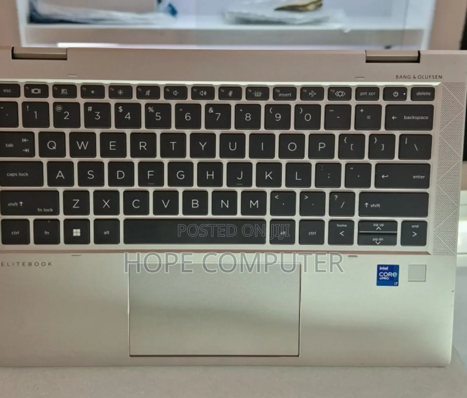 New Laptop HP EliteBook 830 G8 32GB Intel Core I7 SSD 512GB