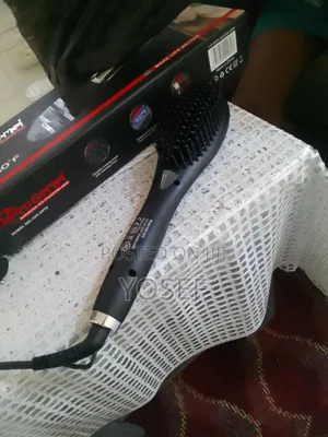 Photo - Hair Straightner