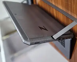 New Laptop HP ZBook Studio 32GB Intel Core I7 SSD 512GB