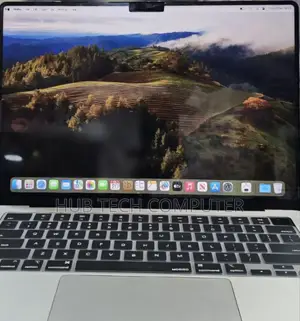 New Laptop Apple MacBook Pro 2023 M3 Max 14-Inch 8GB Apple M3 SSD 512GB