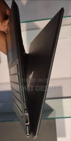 New Laptop HP Spectre X360 16GB Intel Core I7 SSD 1T