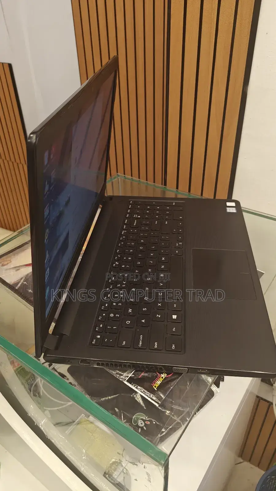 Laptop Dell Vostro 3558 4GB Intel Core I5 HDD 256GB