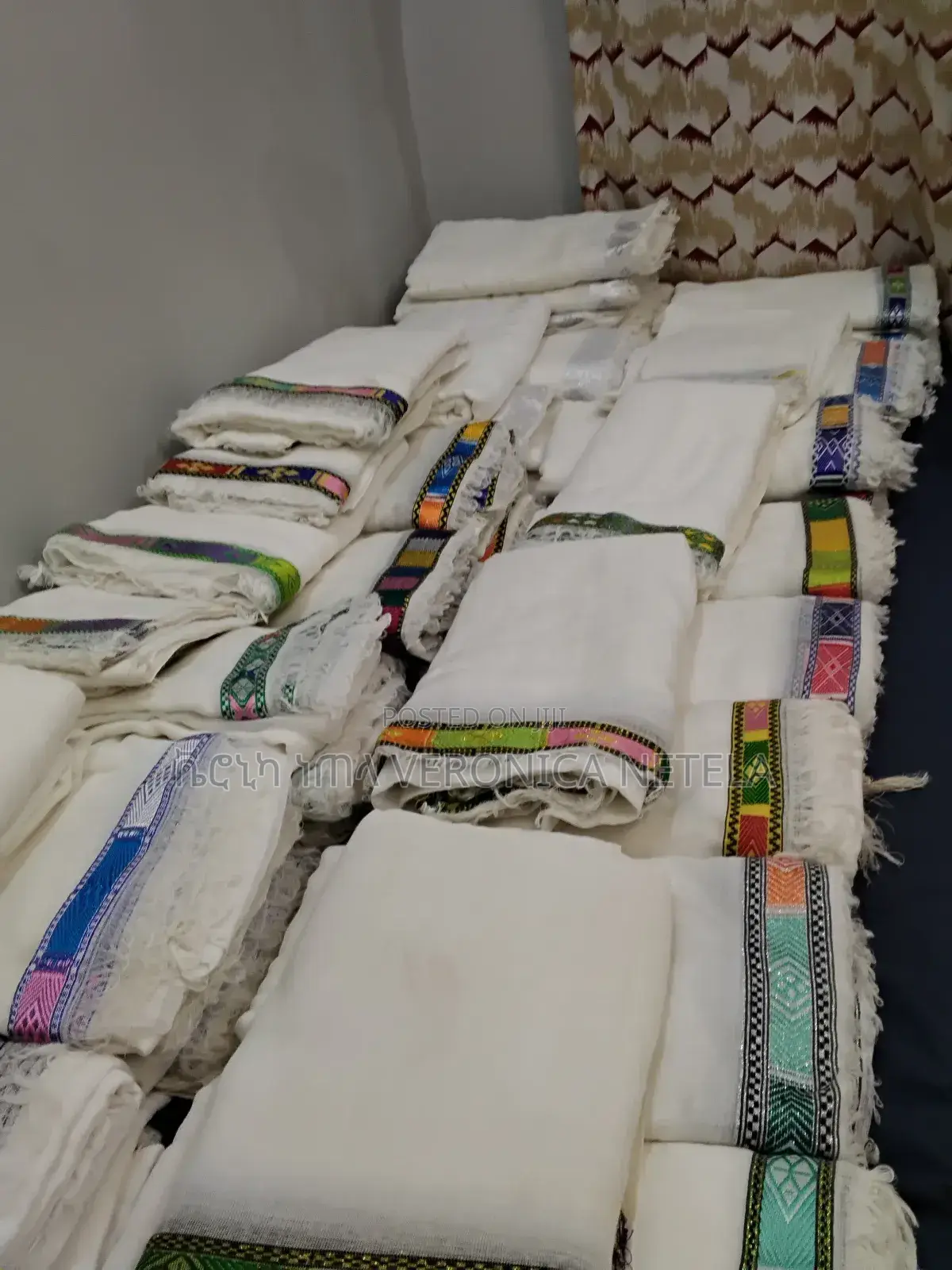 ቬሮነካ ነጠላ Veronica Netela