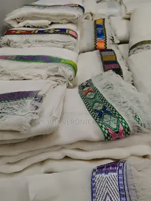 ቬሮነካ ነጠላ Veronica Netela