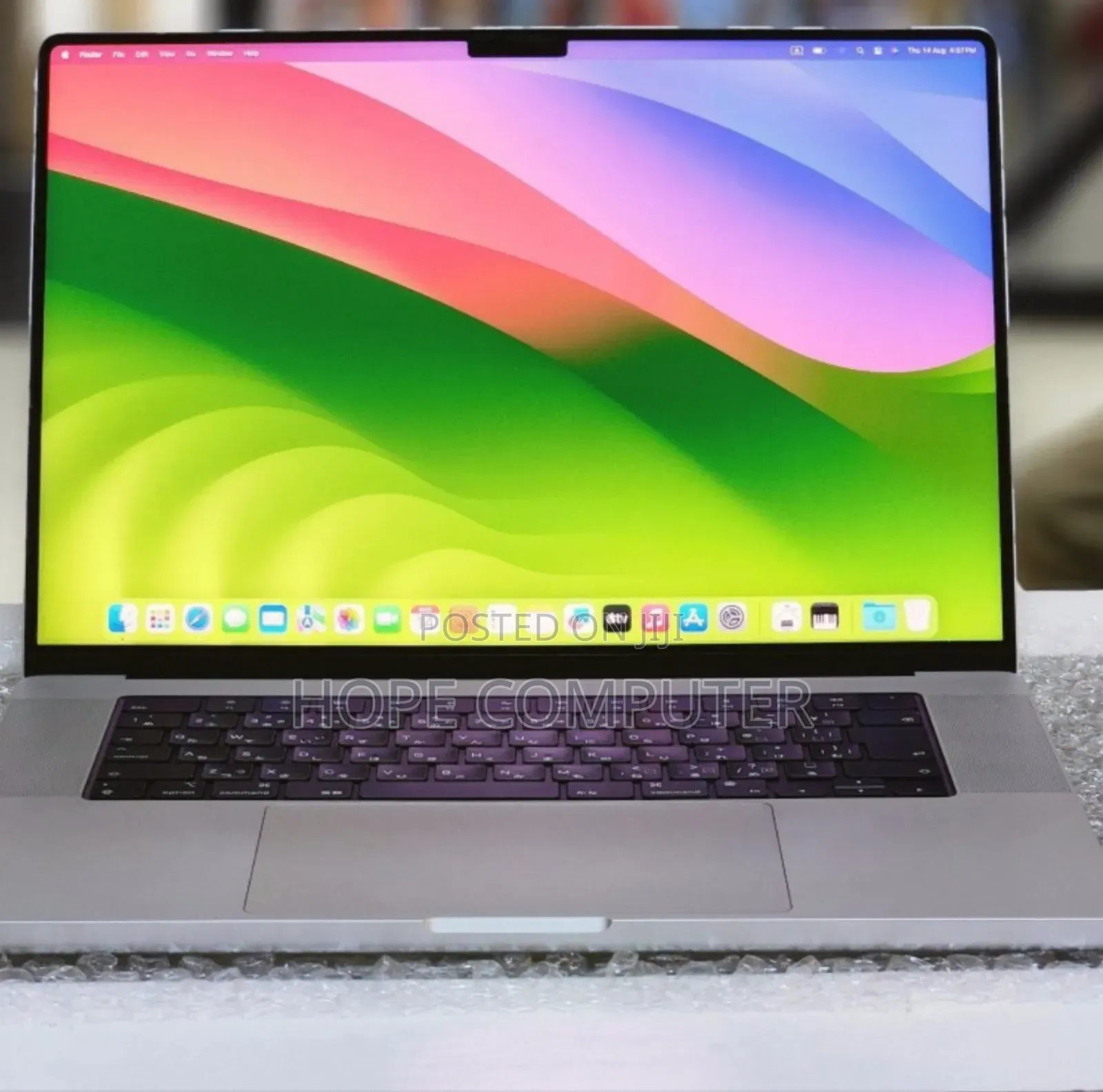 New Laptop Apple MacBook Pro M1 32GB Apple M1 Pro SSD 512GB