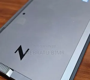 New Laptop HP ZBook Studio G5 32GB Intel Core I7 SSD 512GB