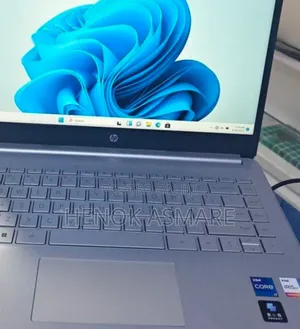 New Laptop HP Stream Notebook 8GB Intel Core I7 SSD 1T