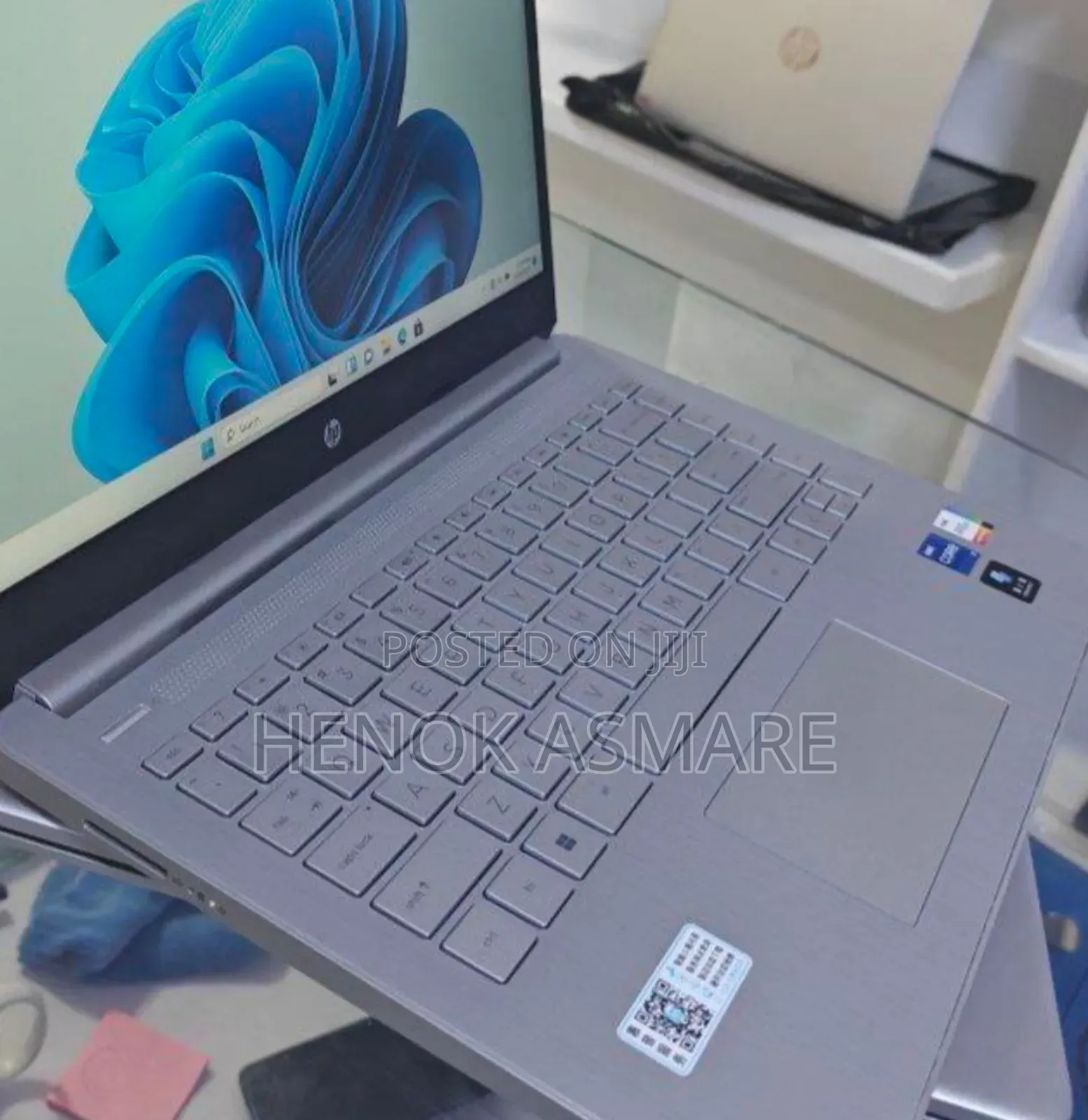 New Laptop HP Stream Notebook 8GB Intel Core I7 SSD 1T