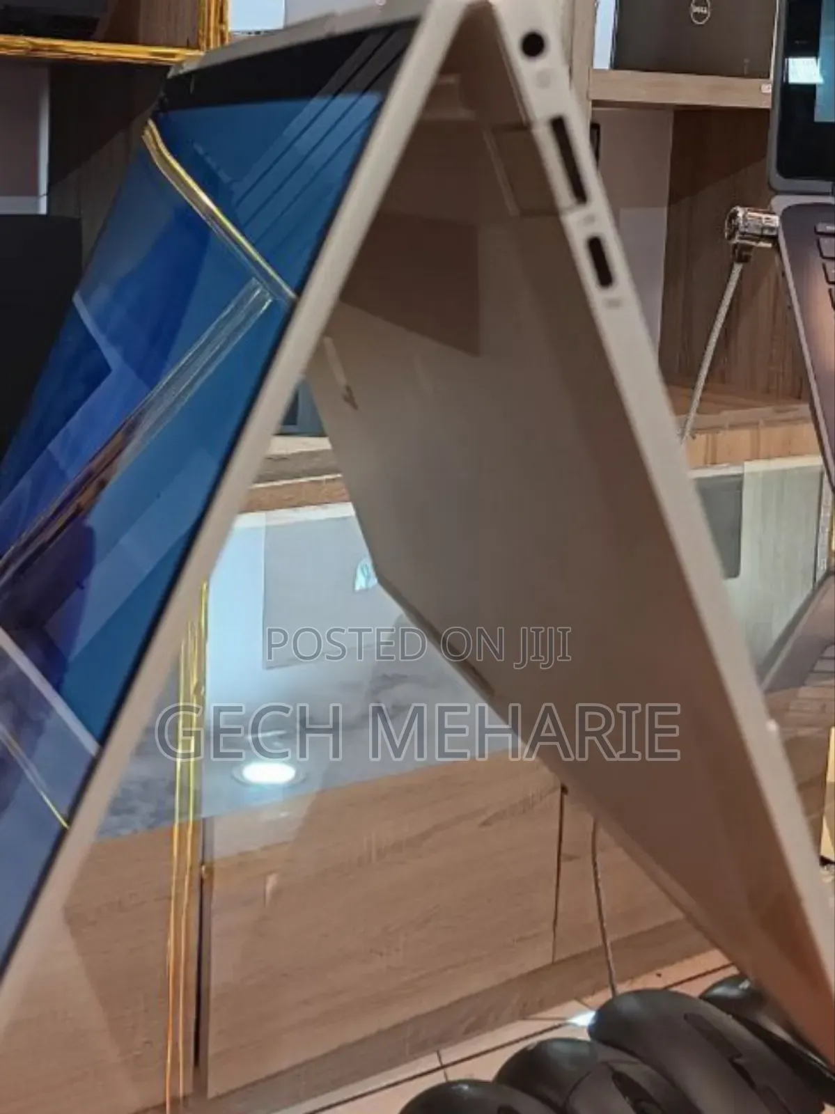 New Laptop HP Envy X360 8GB Intel Core I5 SSD 512GB