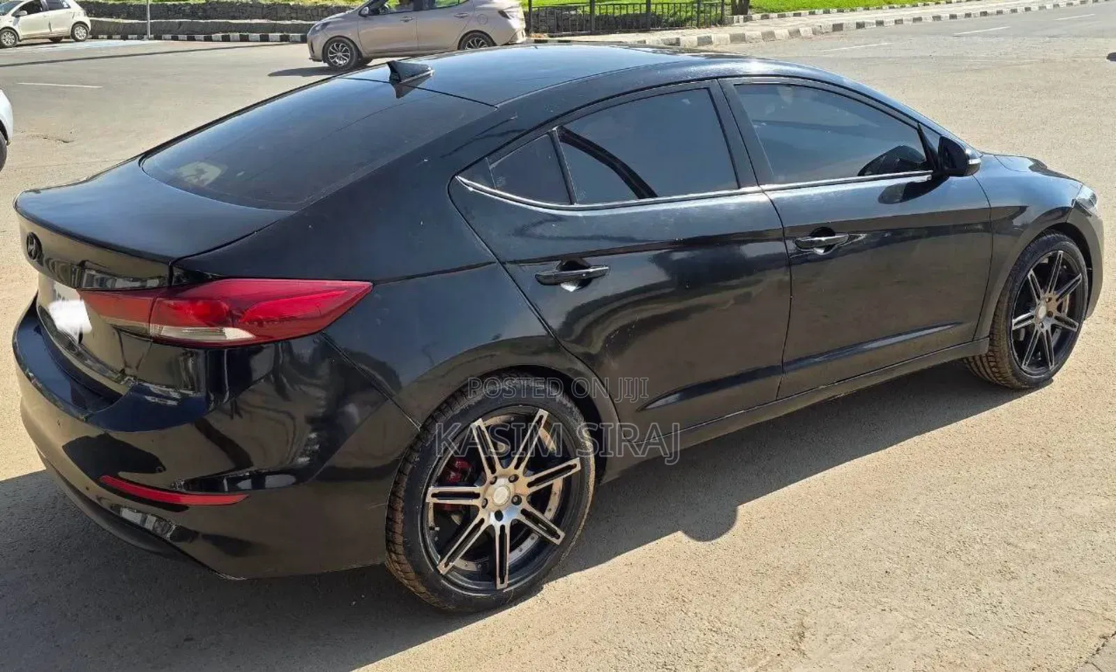 Hyundai Avante 2017 Black