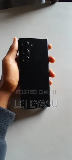 New Samsung Galaxy Z Fold 5 256 GB Blue