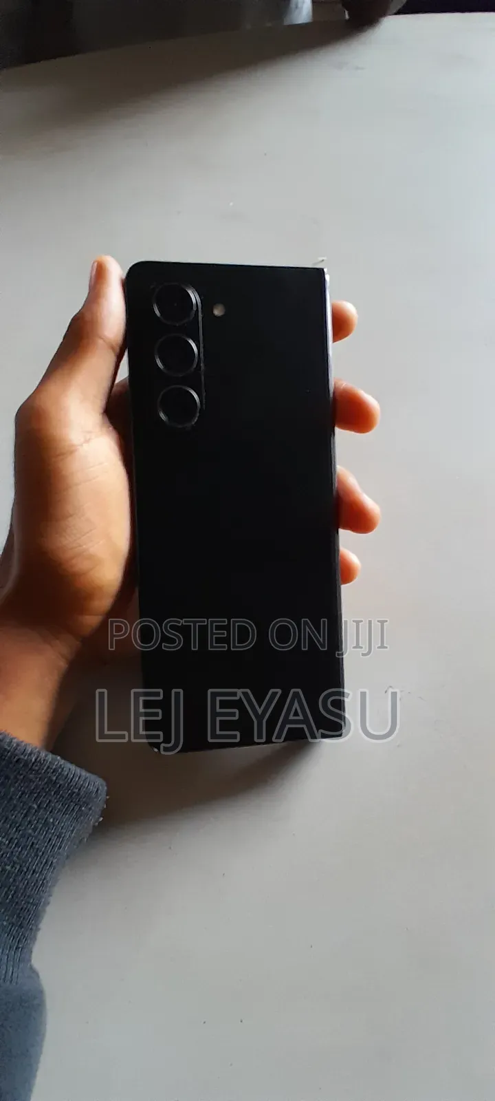 New Samsung Galaxy Z Fold 5 256 GB Blue