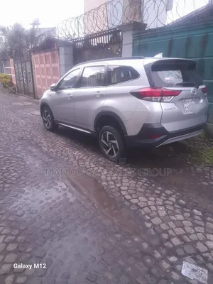 Toyota Rush 2022 Silver