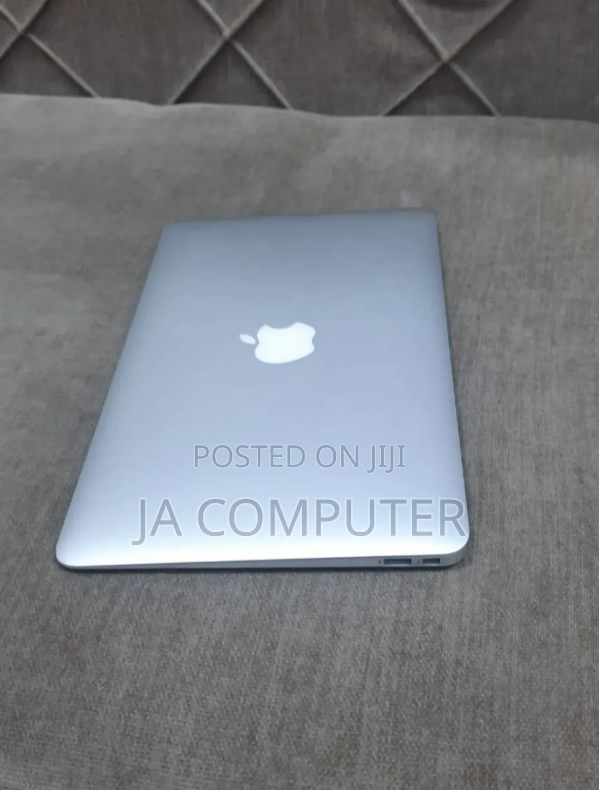 New Laptop Apple MacBook Air 2015 4GB Intel Core I5 SSD 128GB