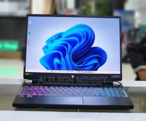 New Laptop Acer Predator Helios 300 16GB Intel Core i9 SSD 1T