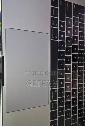 New Laptop Apple MacBook Air 2015 8GB Intel Core i5 SSD 128GB