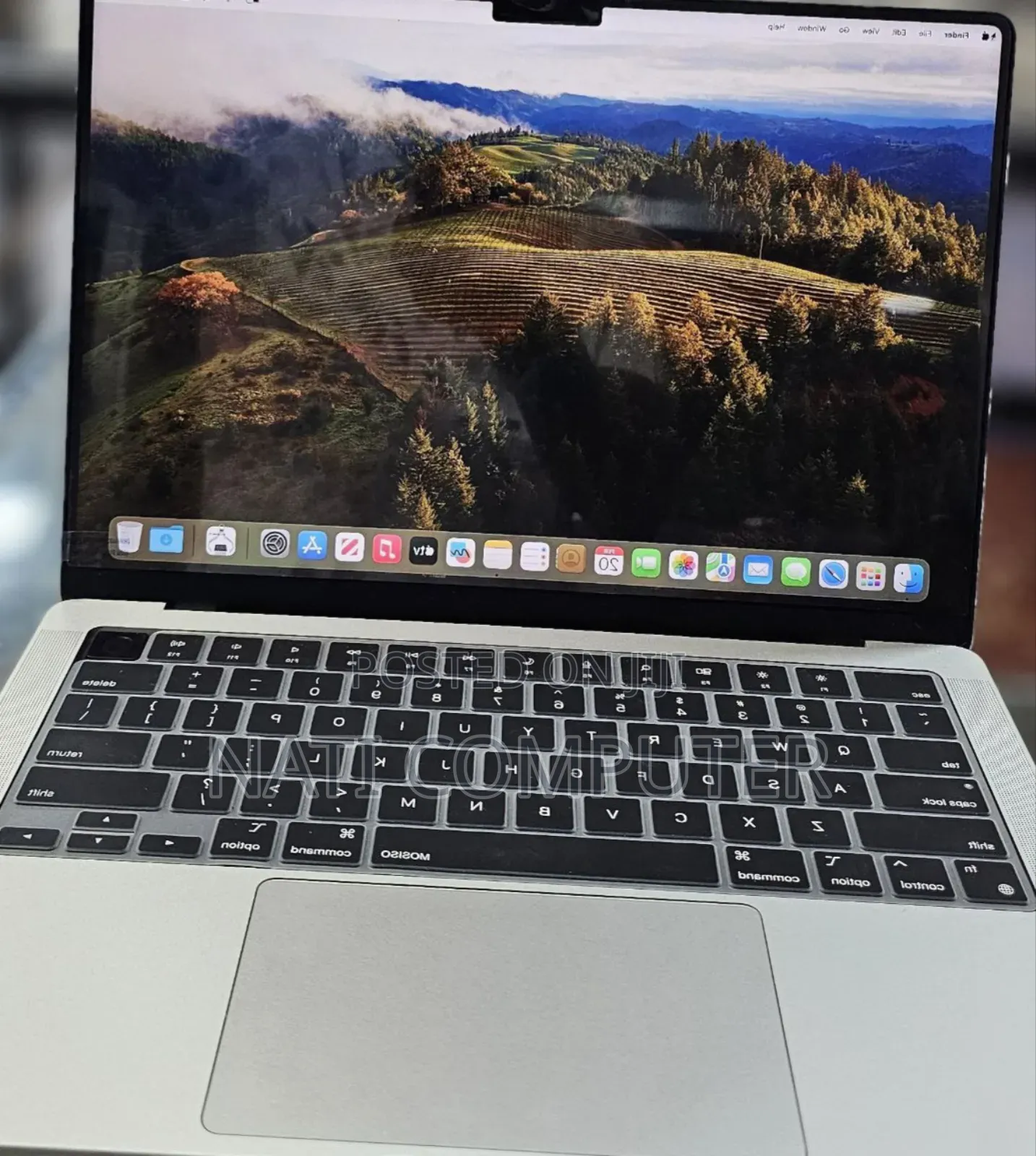 New Apple MacBook Air 2024 M3 13-Inch 8GB Intel Core I7 SSD 512GB