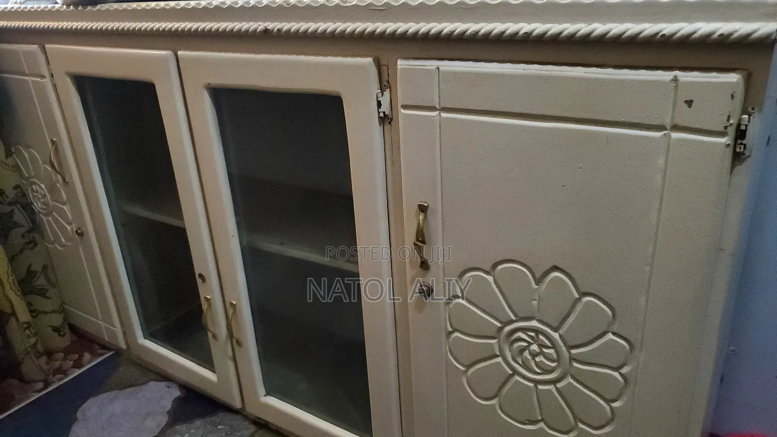 Need for Sale Because It's to Big for Our House