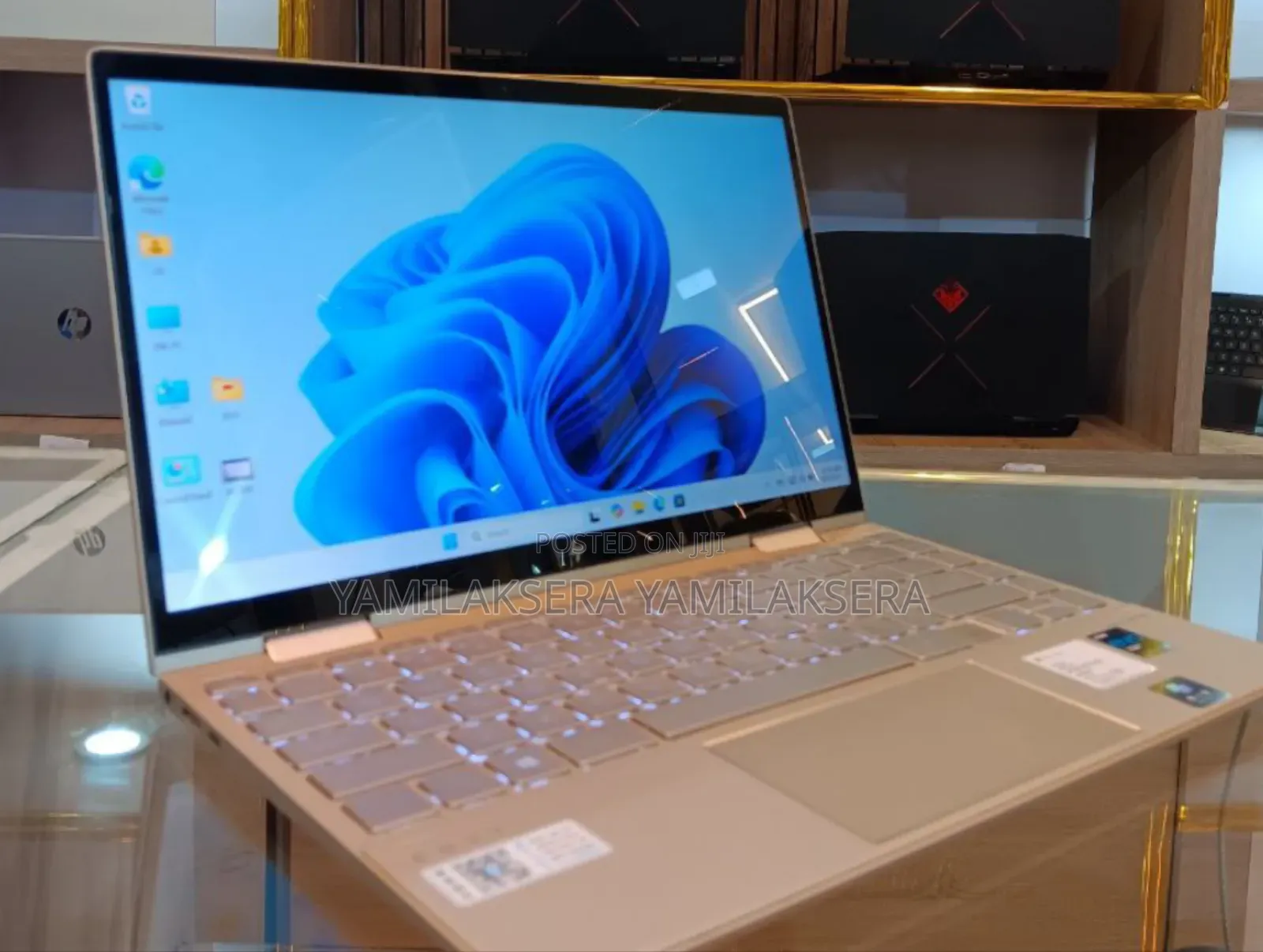 New Laptop HP Envy X360 8GB Intel Core I5 SSD 512GB