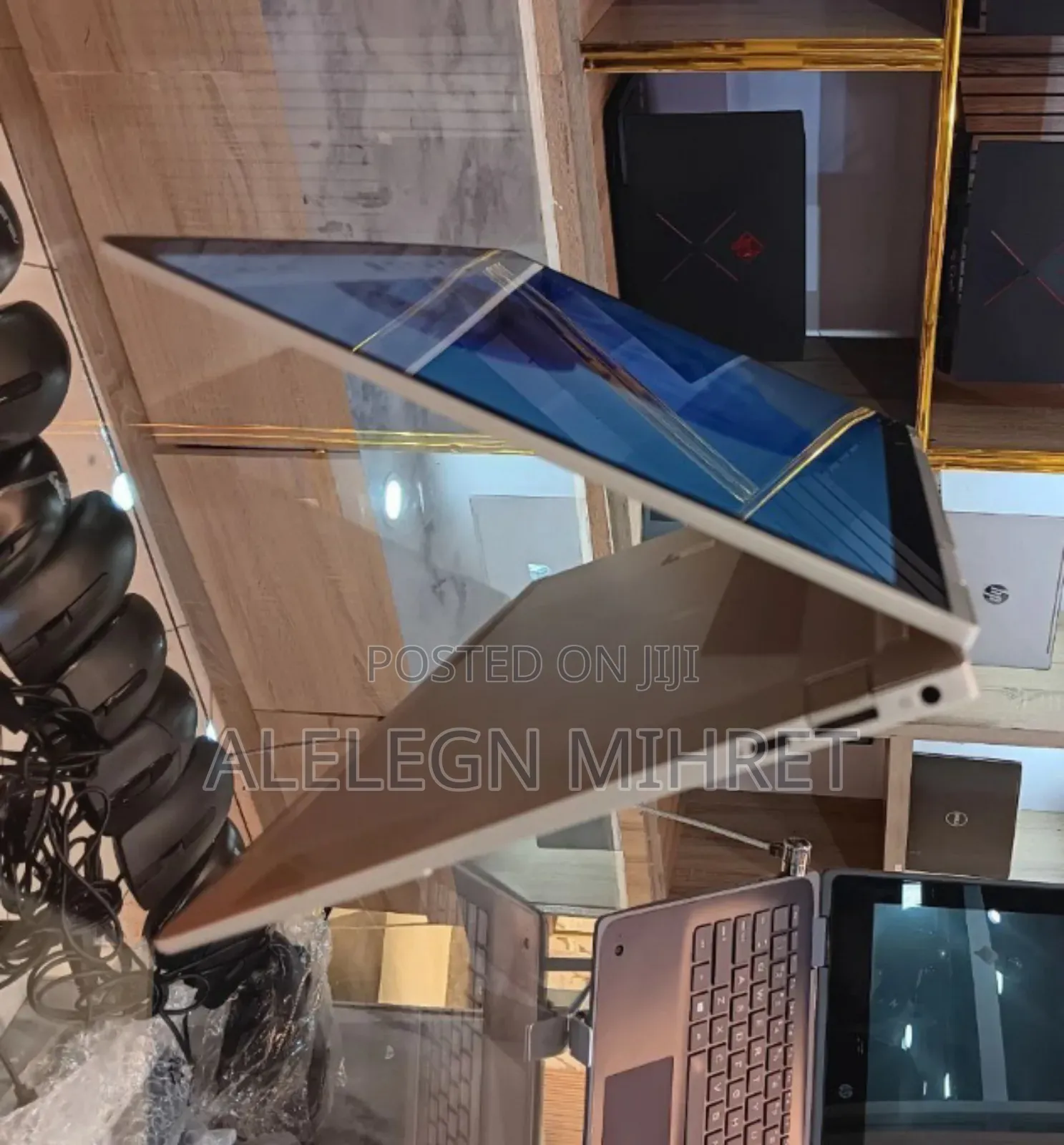 New Laptop HP Envy X360 8GB Intel Core I5 SSD 512GB