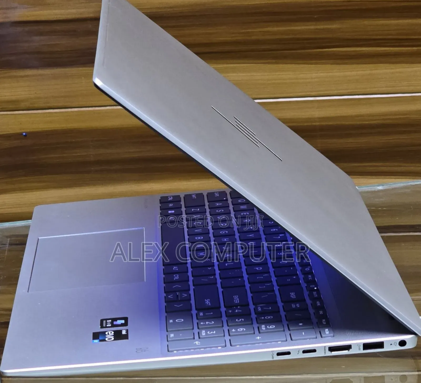 New Laptop HP Pavilion 15 16GB Intel Core I7 SSD 1T