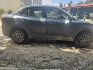 Suzuki Dzire 2022 Silver