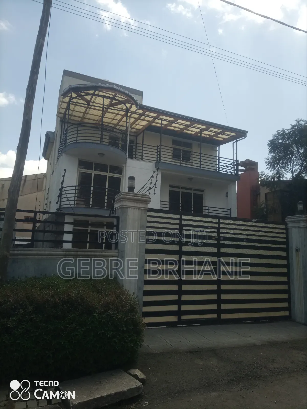 5bdrm House in G+2, Yeka for rent