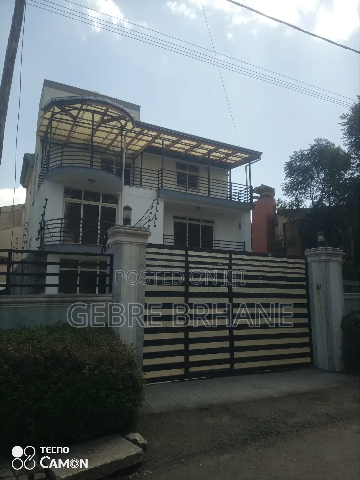 5bdrm House in G+2, Yeka for rent