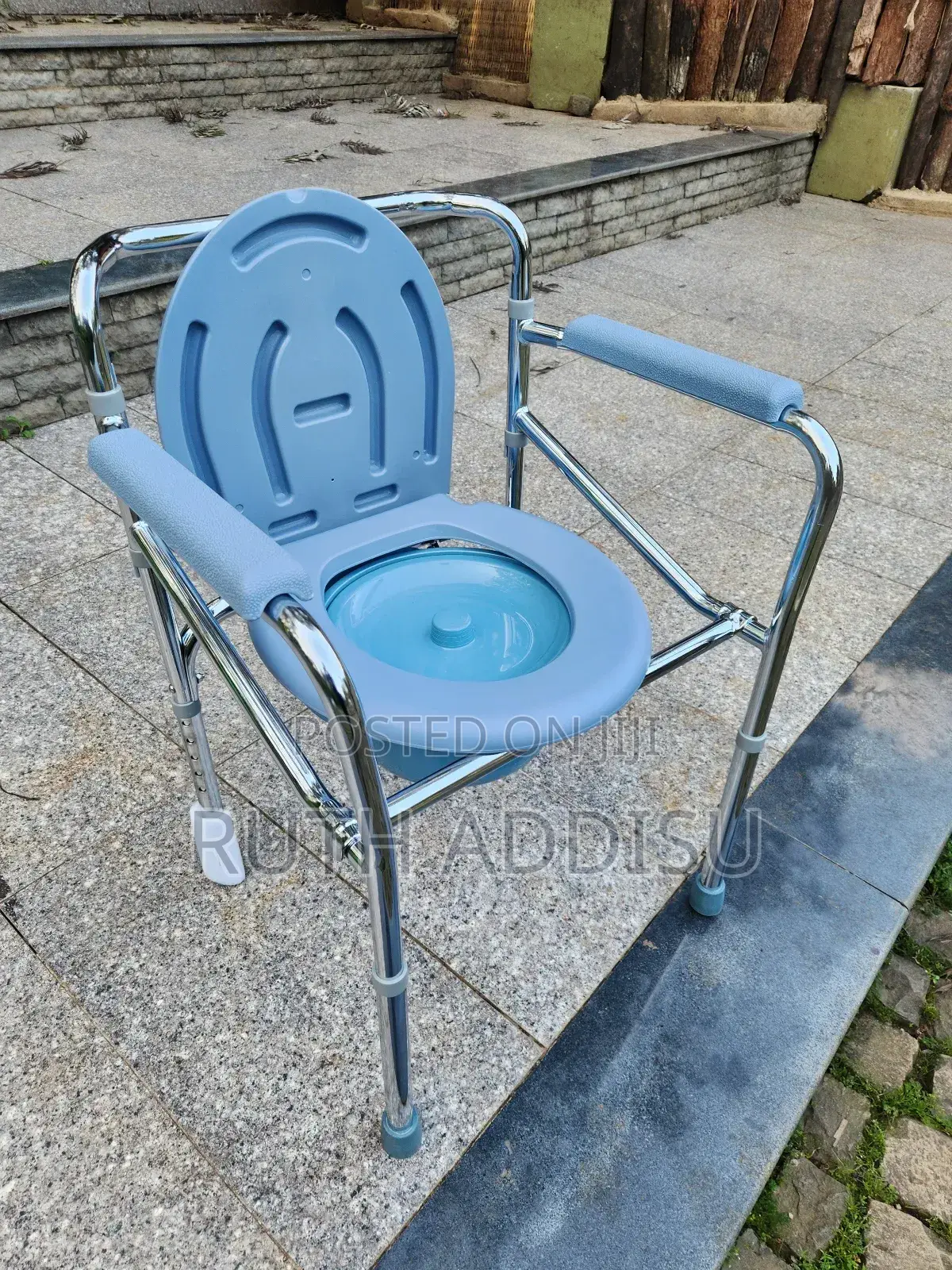 Commode Chair劃出toilet Chair Brand New腱你commode Chair网你toilet Chair New