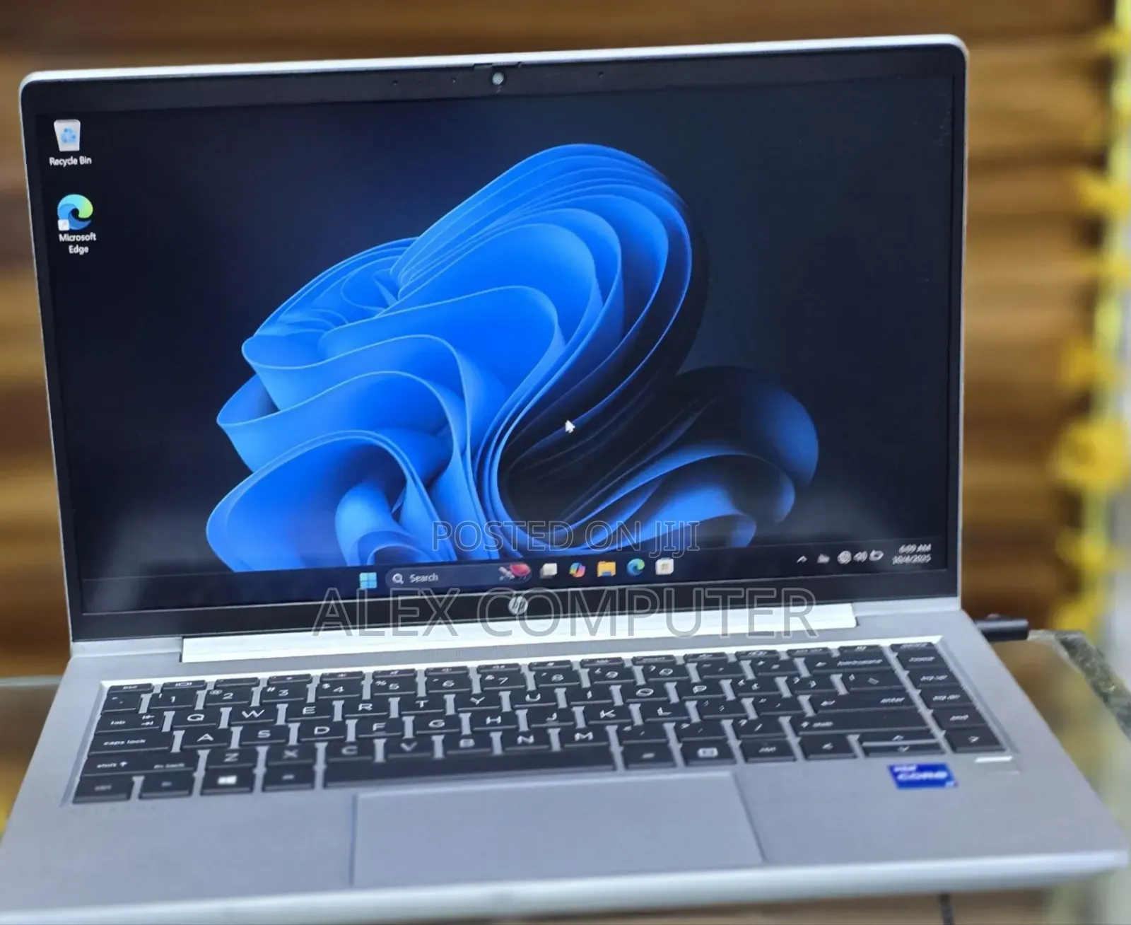 New Laptop HP ProBook 440 G8 16GB Intel Core I7 SSD 512GB