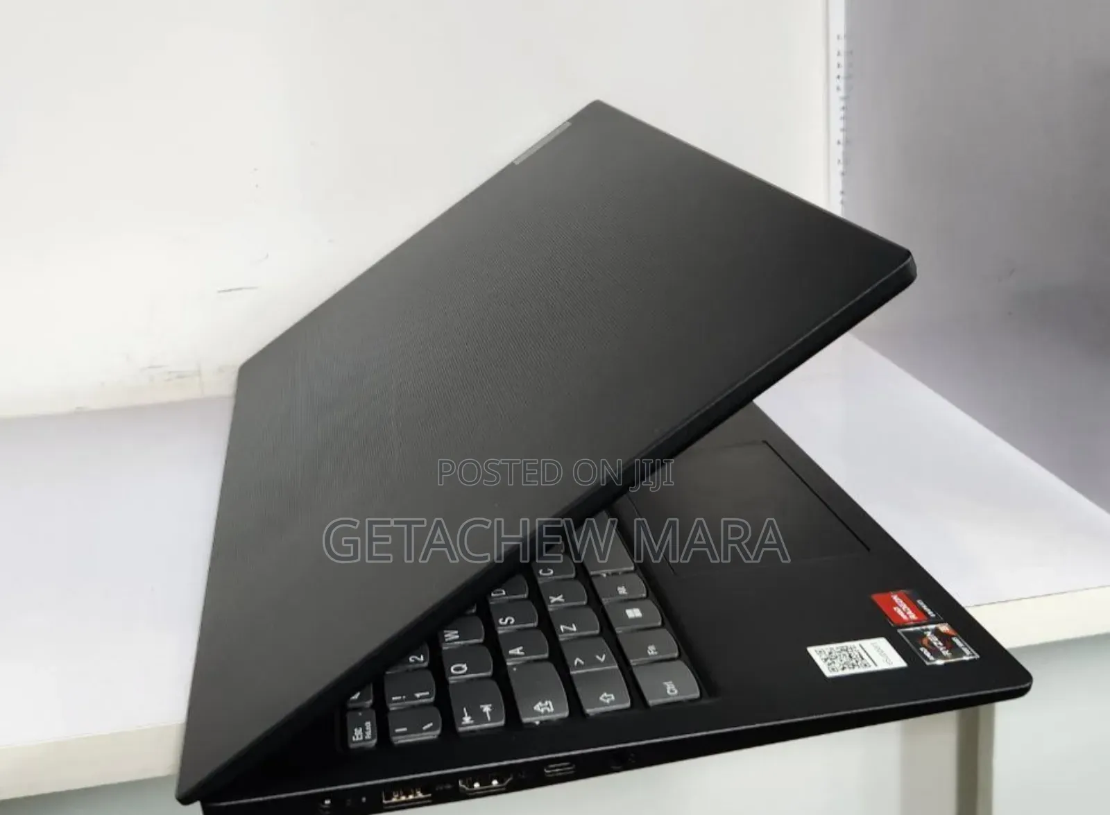 New Laptop Lenovo Ideapad 3 8GB AMD Ryzen 3 SSD 256GB