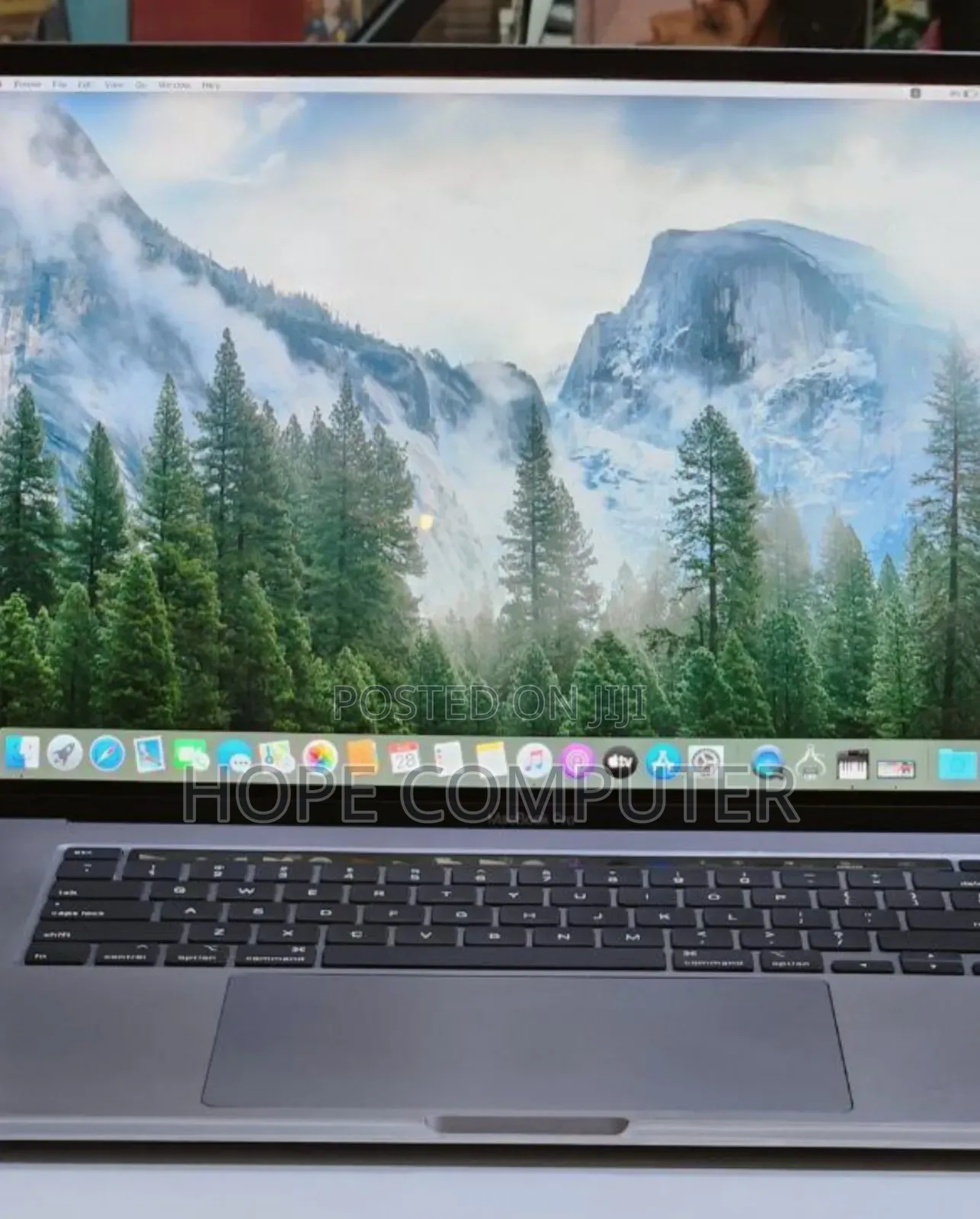 New Laptop Apple MacBook Pro 2019 32GB Intel Core I9 SSD 1T