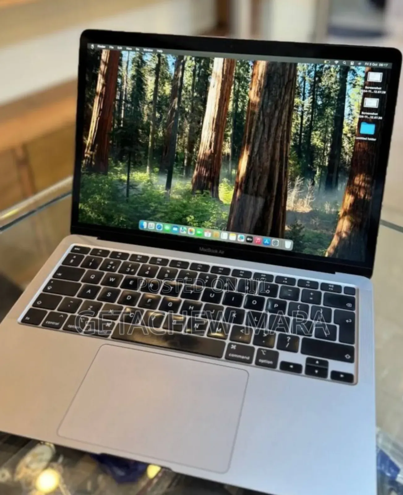New Laptop Apple MacBook 2020 8GB Intel Core I5 SSD 256GB