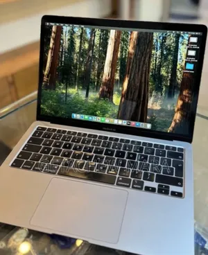Photo - New Laptop Apple MacBook 2020 8GB Intel Core I5 SSD 256GB