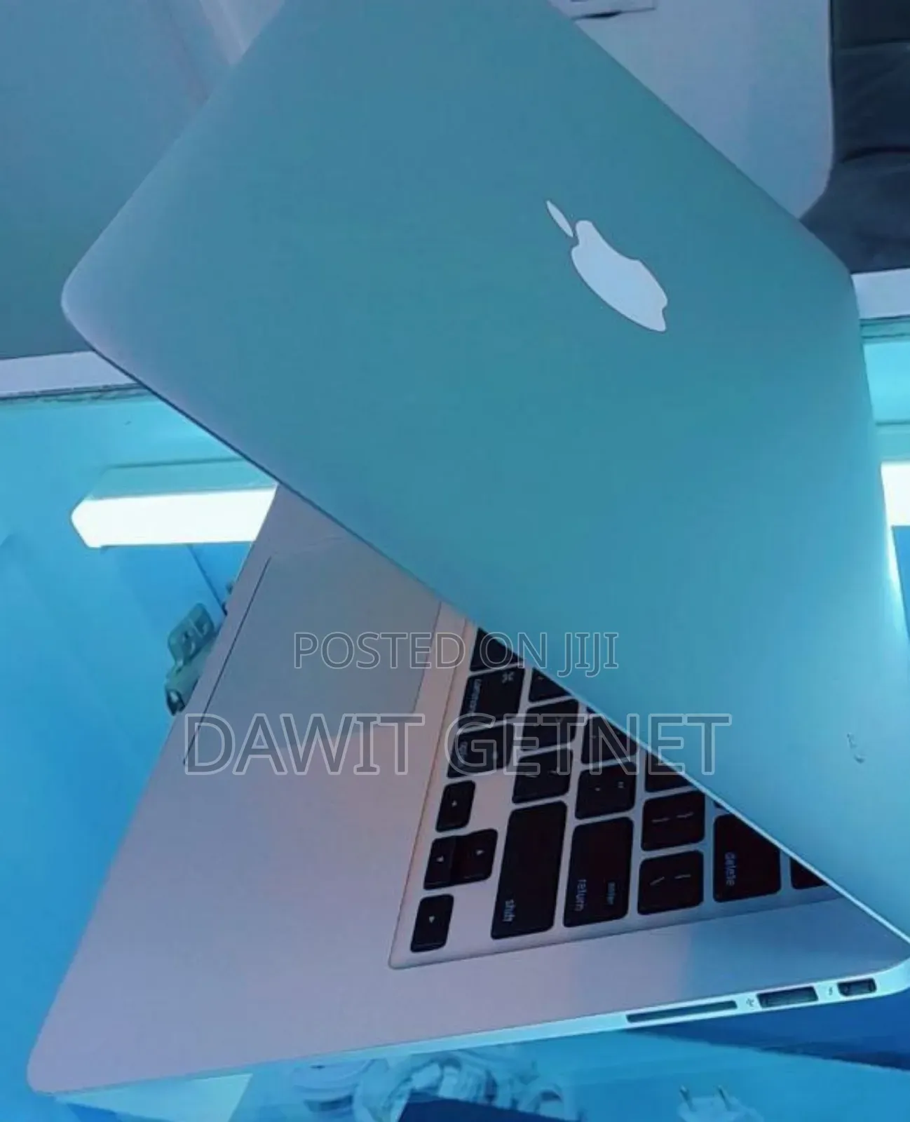 New Laptop Apple MacBook Air 2014 4GB Intel Core I5 SSD 256GB