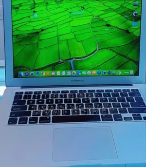 New Laptop Apple MacBook Air 2014 4GB Intel Core I5 SSD 256GB
