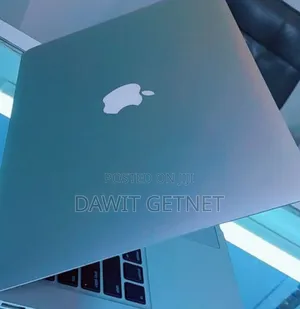 New Laptop Apple MacBook Air 2014 4GB Intel Core I5 SSD 256GB