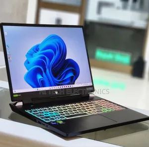 New Laptop Acer Predator Helios 300 16GB Intel Core I9 SSD 1T