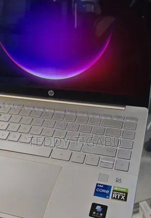 New Laptop HP 16GB Intel Core I5 SSD 1T